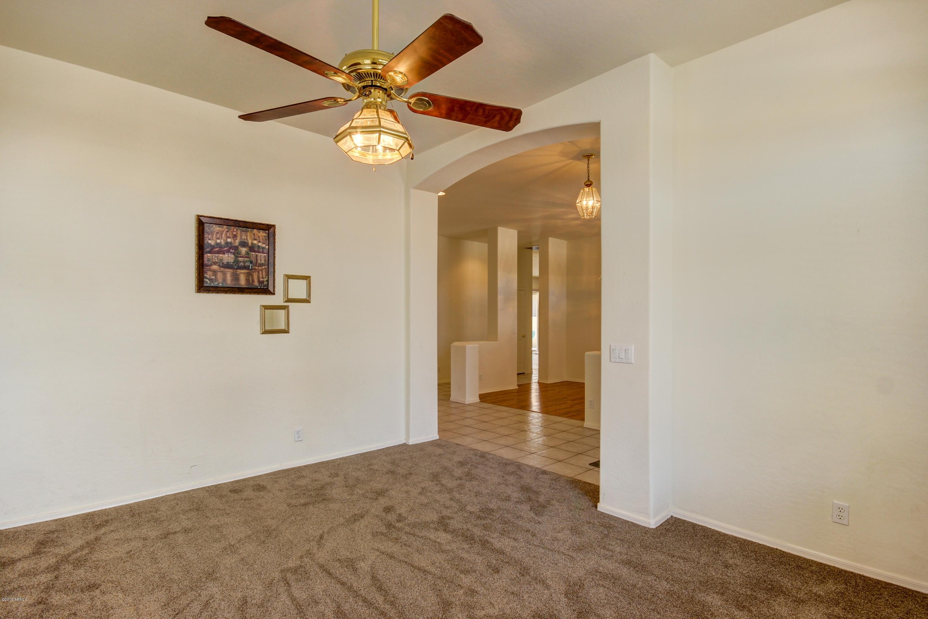 305 West Del Rio Street Gilbert, AZ 85233 - Photo 7 of 46 Living Room (4)