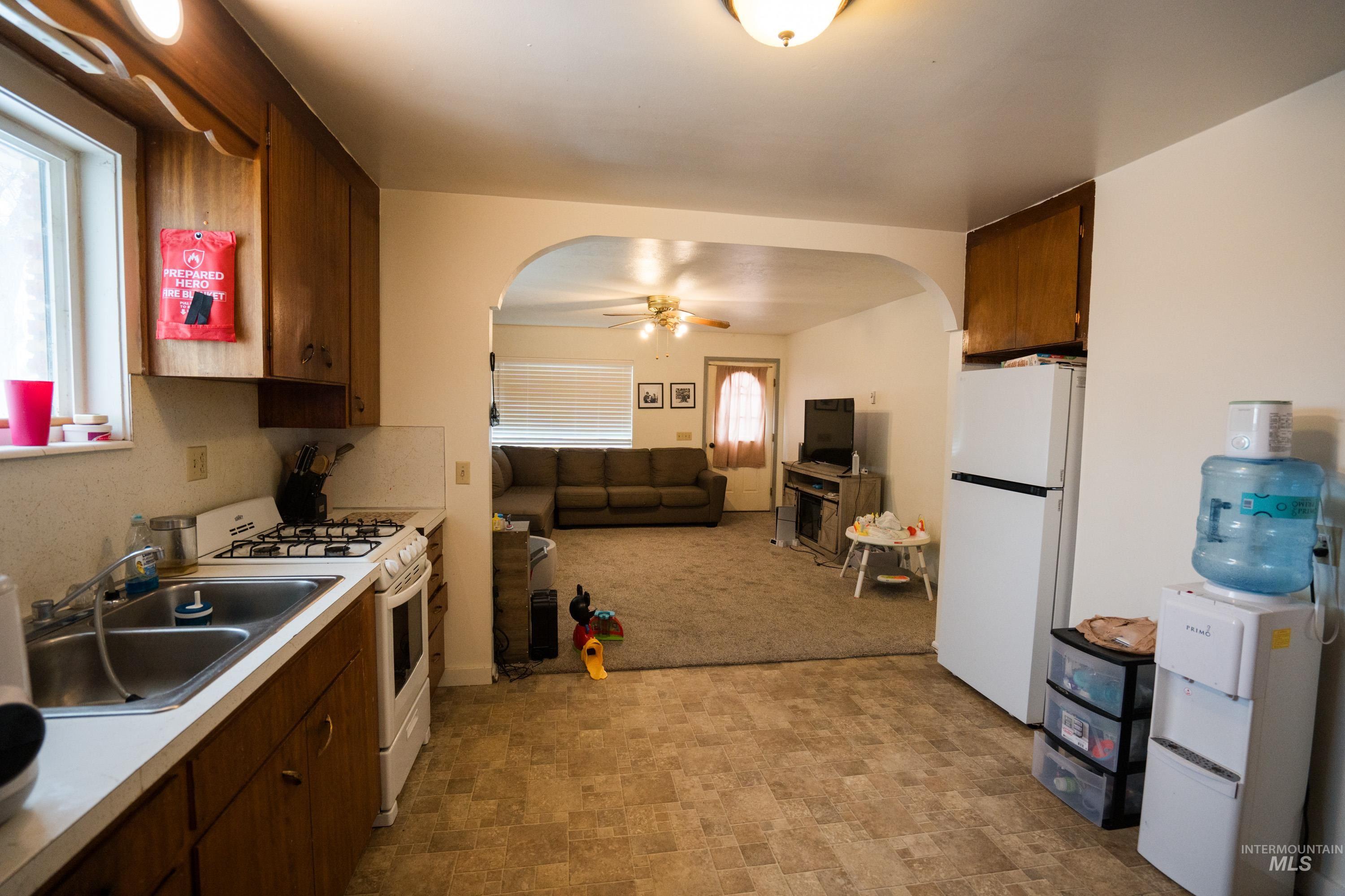 1810 15th Street Heyburn, ID 83336 - Photo 3 of 8