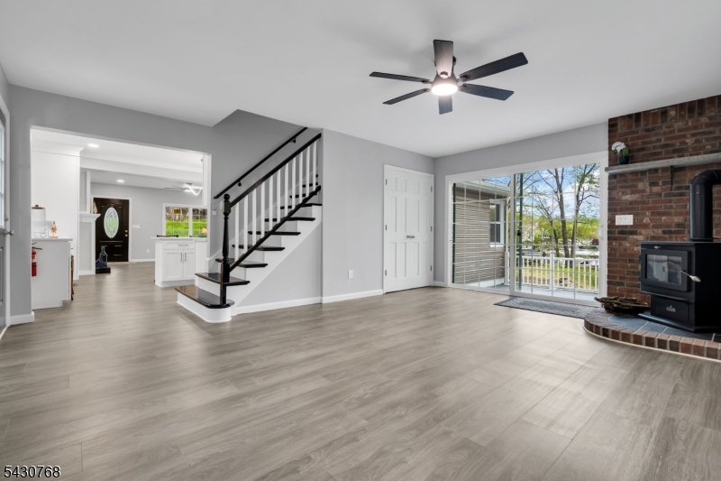 385 Maxim Drive Hopatcong, NJ 07821 - Photo 22 of 50