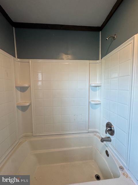 300 Locust Street Burnham, PA 17009 - Photo 17 of 35 a bathroom with a bathtub