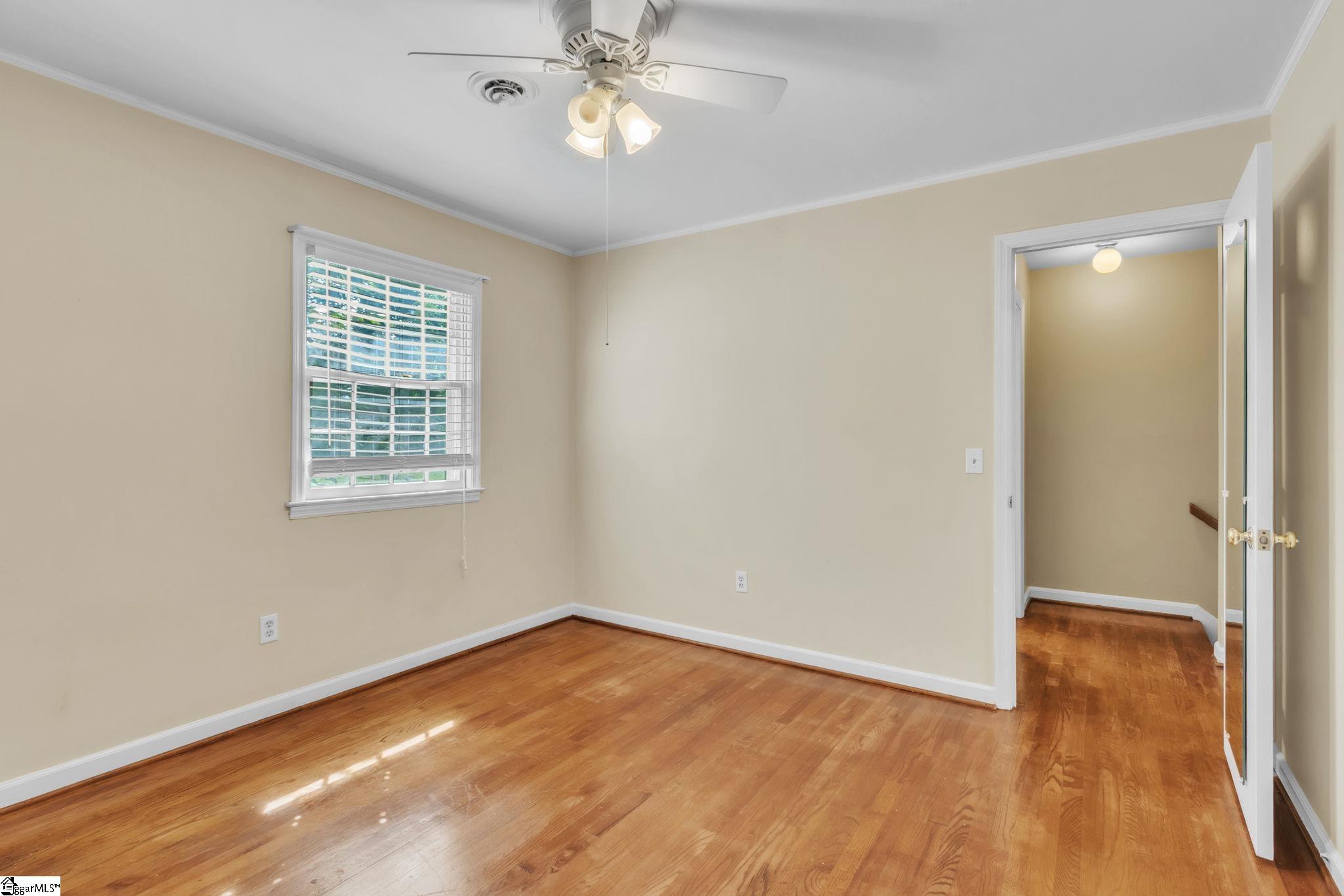 815 Edwards Road, Unit 18 Greenville, SC 29615 - Photo 3 of 28