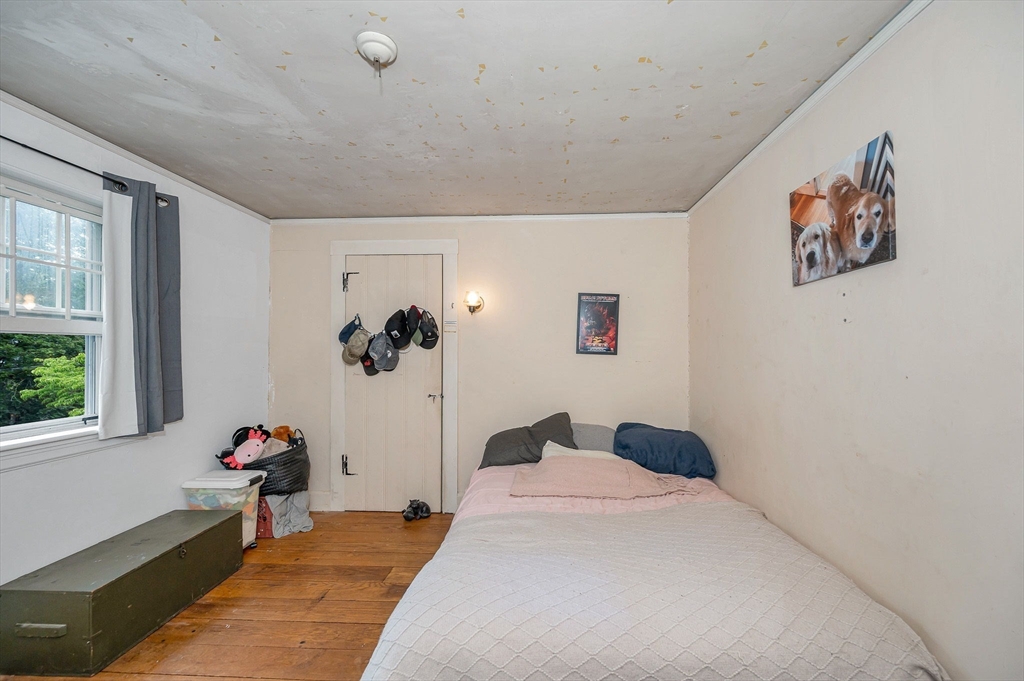 39 Holman Road Newton, MA 02466 - Photo 23 of 42