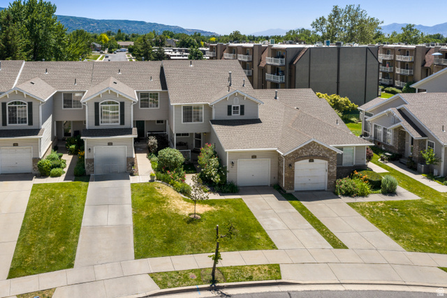 83 West 200 North Centerville, UT 84014 - Photo 2 of 40