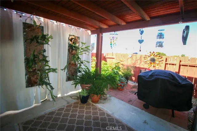 a view of a house with a outdoor space