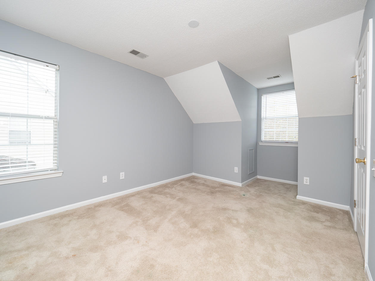 3232 Queensgate Way Mount Pleasant, SC 29466 - Photo 11 of 26 3232 Queensgate-1033811