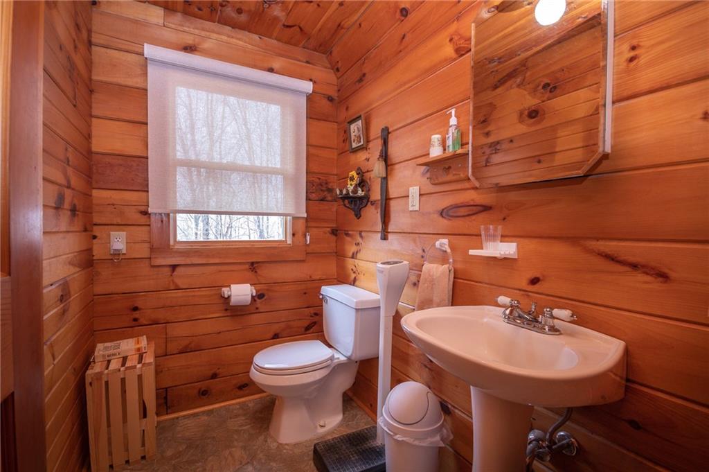 171 Georgetown Road Beaver Falls, PA 15010 - Photo 8 of 21 Gallery Image 8