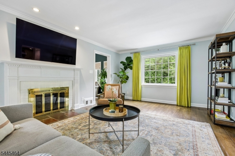 75 Woodland Road Madison, NJ 07940 - Photo 17 of 44