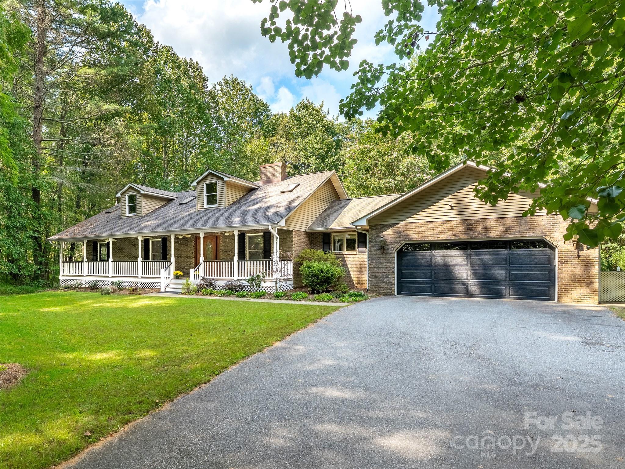 331 Thomas Road Hendersonville, NC 28739 - Photo 46 of 48 Gallery Image 46