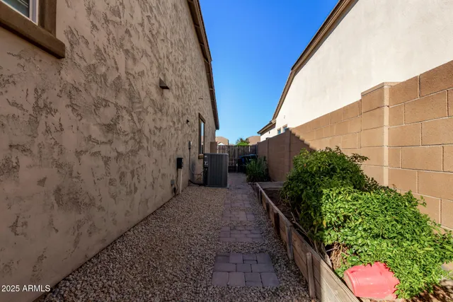 $3,195 | 3821 East Powell Place, Chandler, AZ 85249
