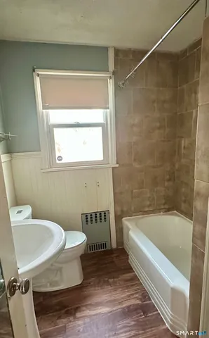 $2,100 | 448 Tudor Street, Waterbury, CT 06704