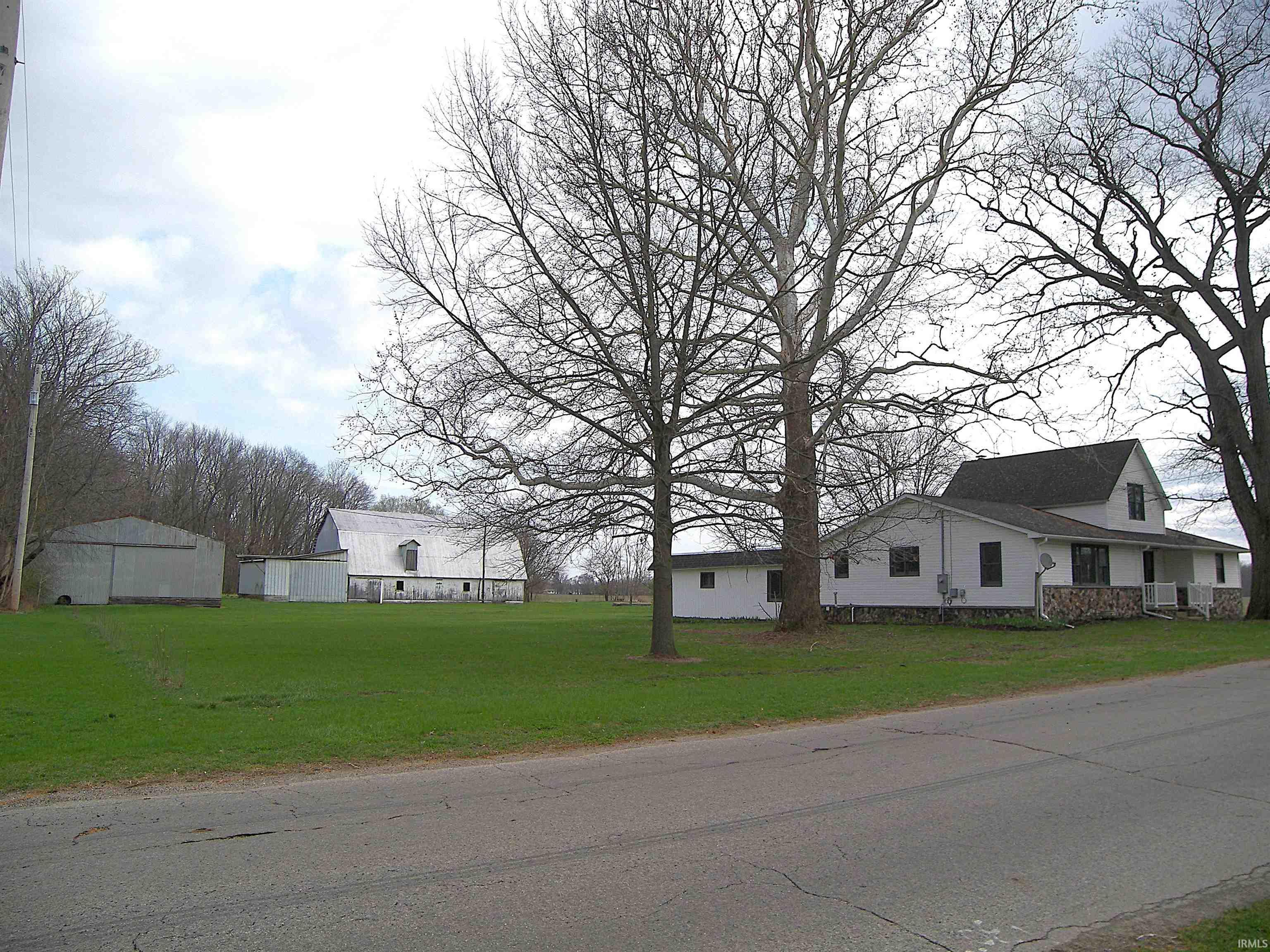 2698 18B Road Tippecanoe, IN 46570 - Photo 5 of 36