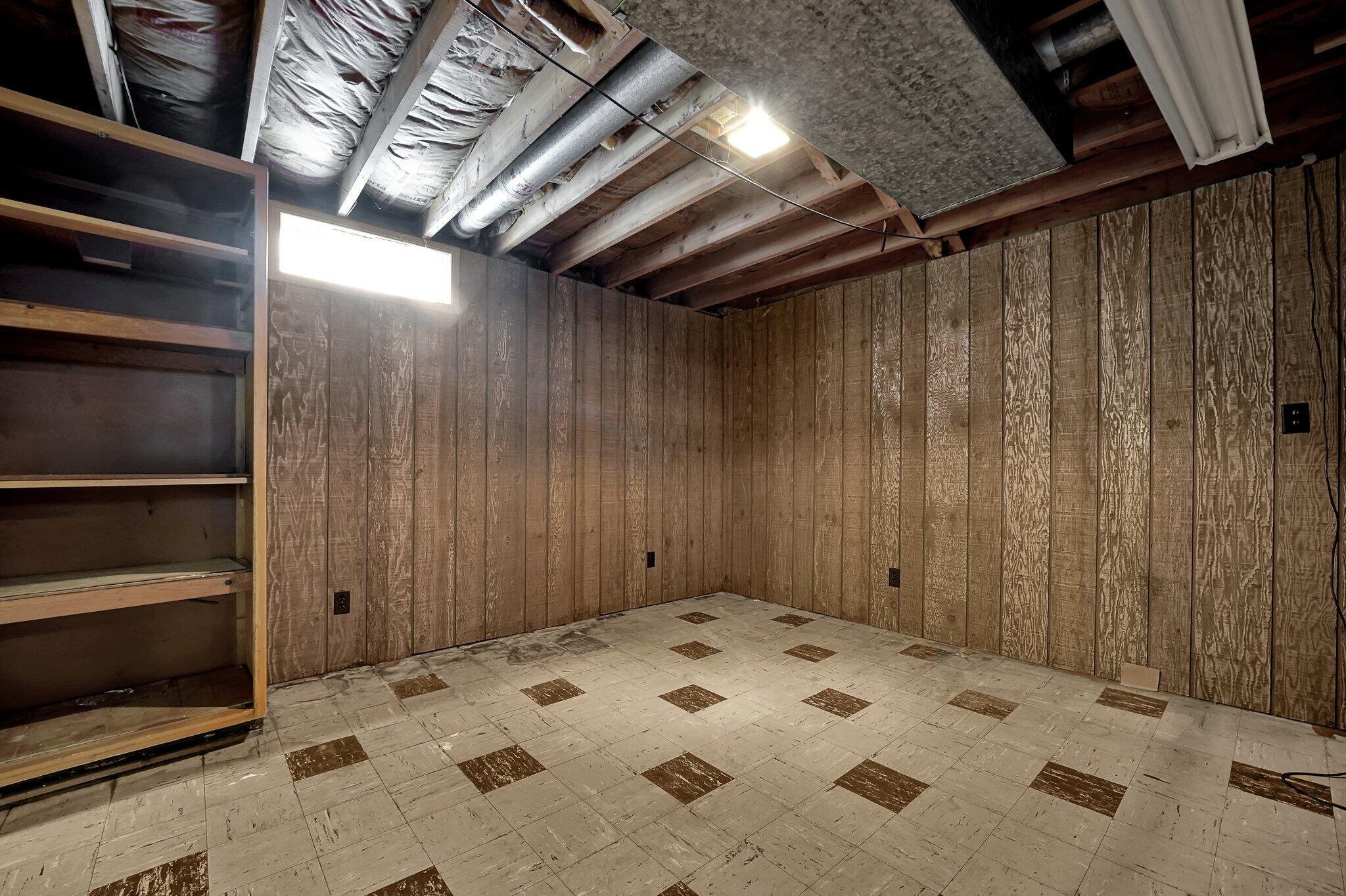 2247 Lytham Road Columbus, OH 43220 - Photo 19 of 24 Basement