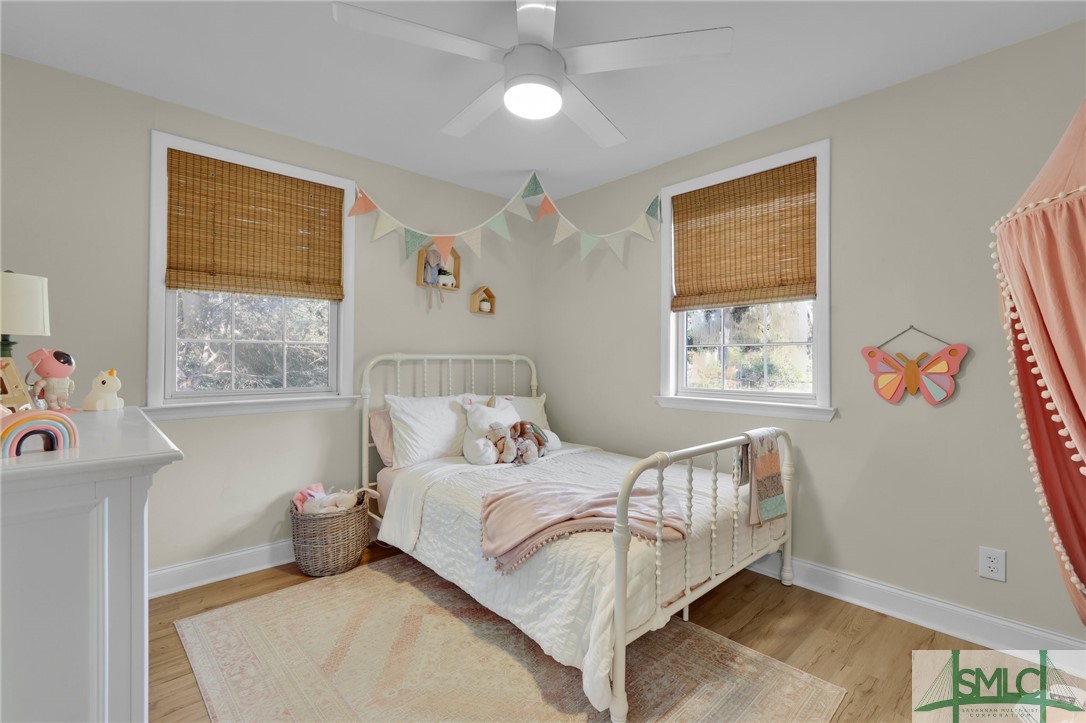 308 Surrey Road Savannah, GA 31410 - Photo 27 of 41 2nd bedroom