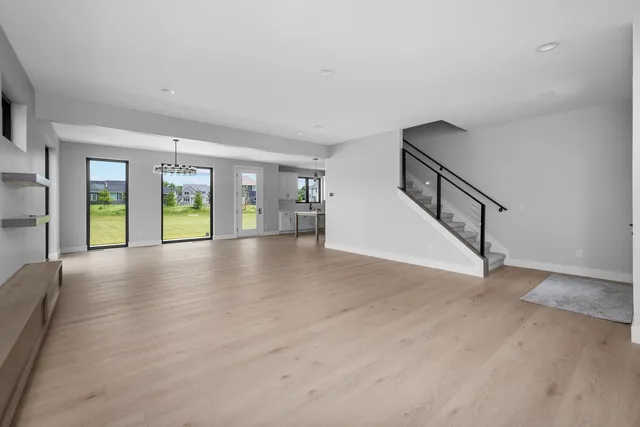 $734,900 | 383 Madison Drive, Riverdale, IA 52722