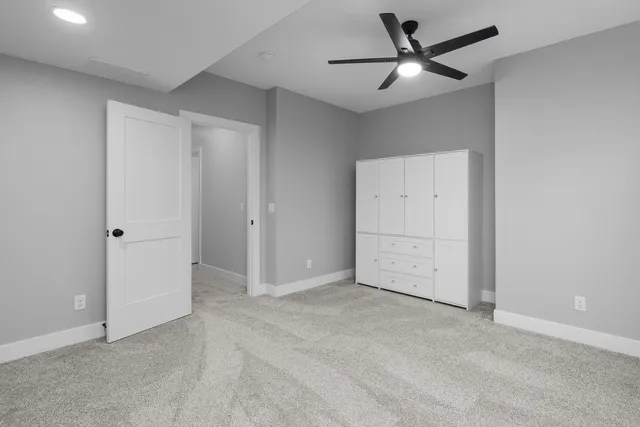 $734,900 | 383 Madison Drive, Riverdale, IA 52722