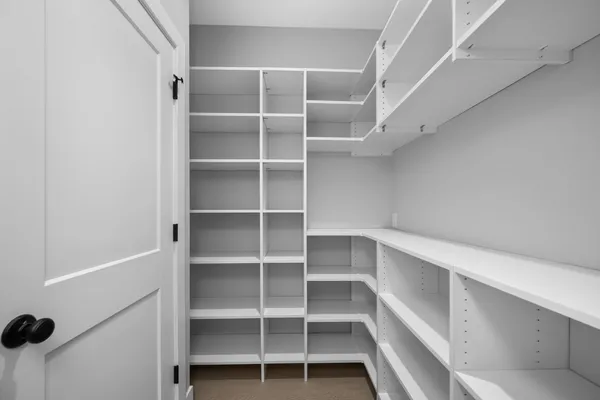 $734,900 | 383 Madison Drive, Riverdale, IA 52722