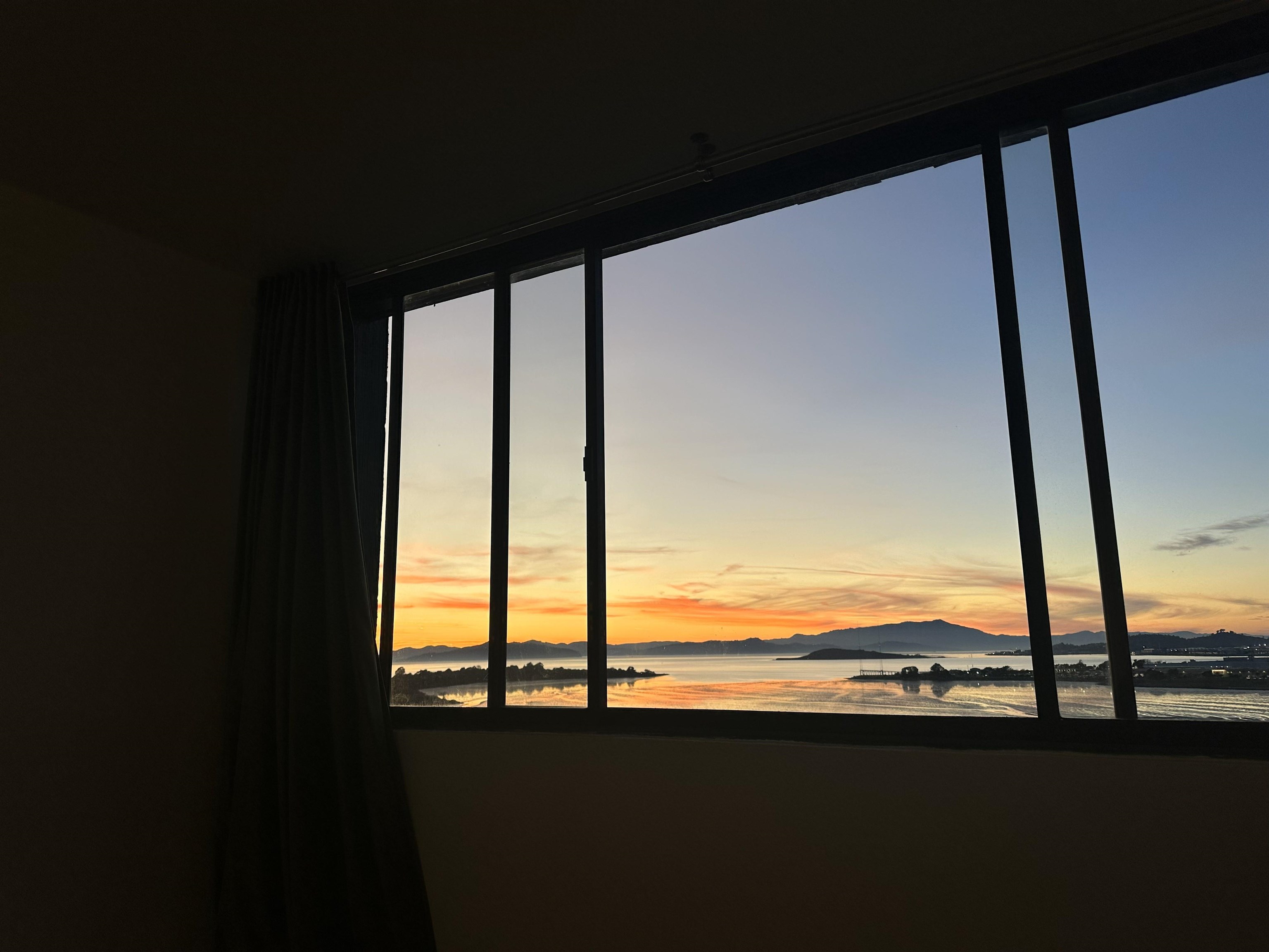 555 Pierce Street, Unit 735 Albany, CA 94706 - Photo 5 of 17 a view of sky from window