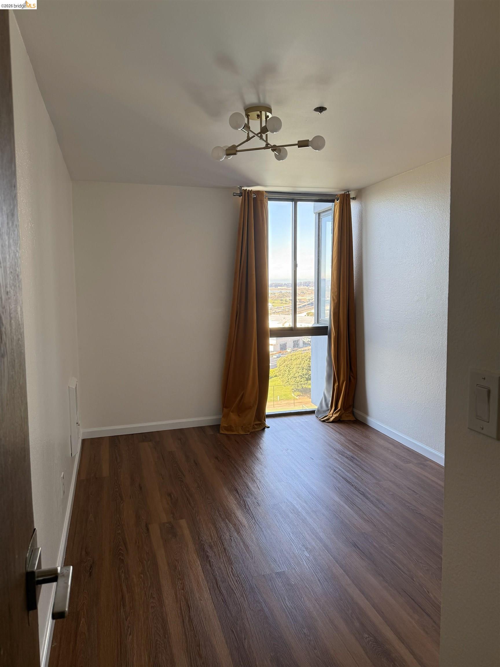 555 Pierce Street, Unit 735 Albany, CA 94706 - Photo 8 of 17