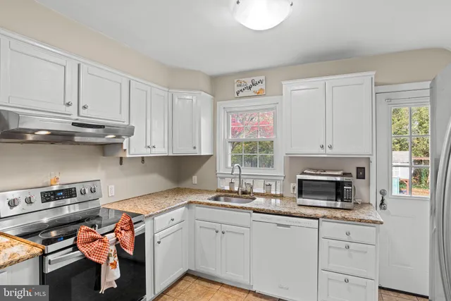 $329,900 | 1600 Letchworth Road, Camp Hill, PA 17011