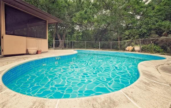 $2,195 | 13927 Lynnwood Lane, Sugar Land, TX 77498
