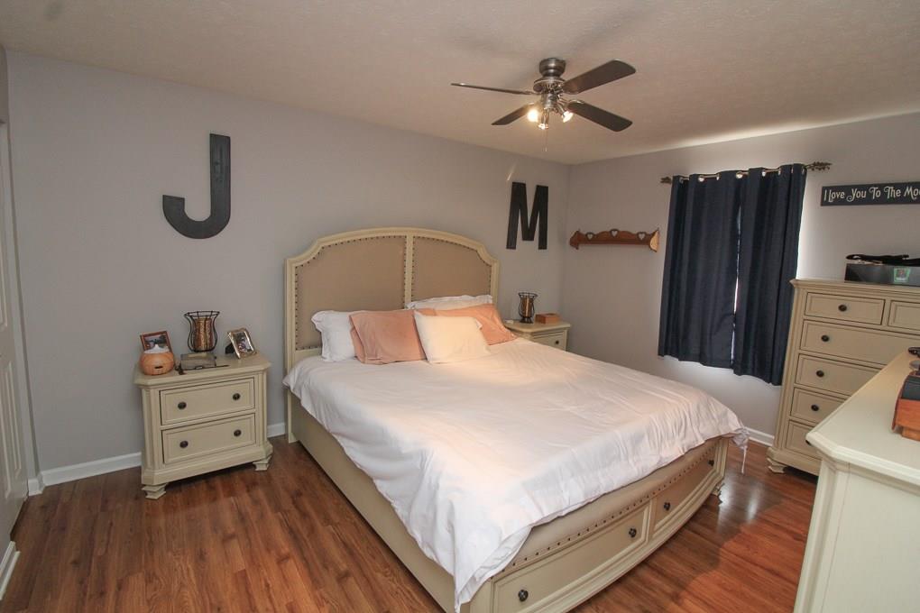1019 Rural Ridge Drive Cheswick, PA 15024 - Photo 10 of 25 Master bedroom