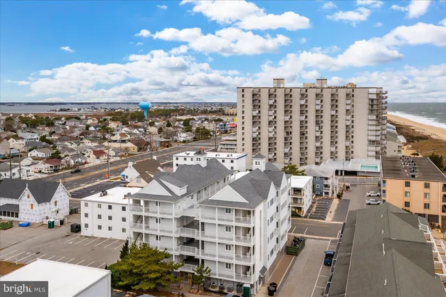 a view of large building with a city view