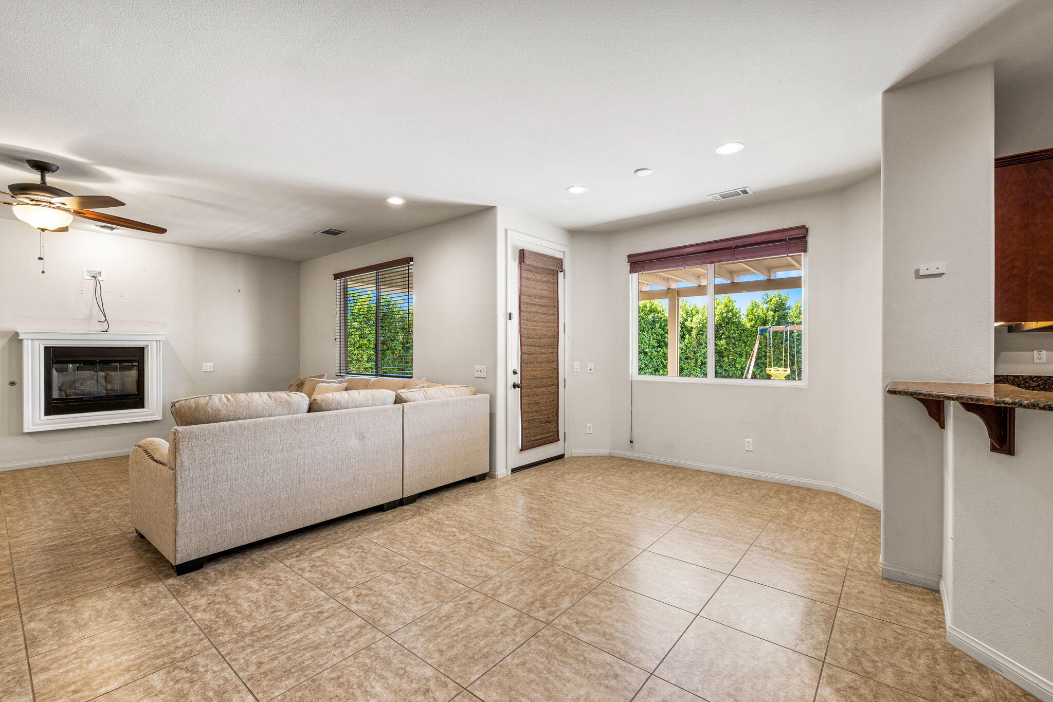 83725 Himalaya Drive Indio, CA 92203 - Photo 21 of 45 a living room with furniture and a flat screen tv
