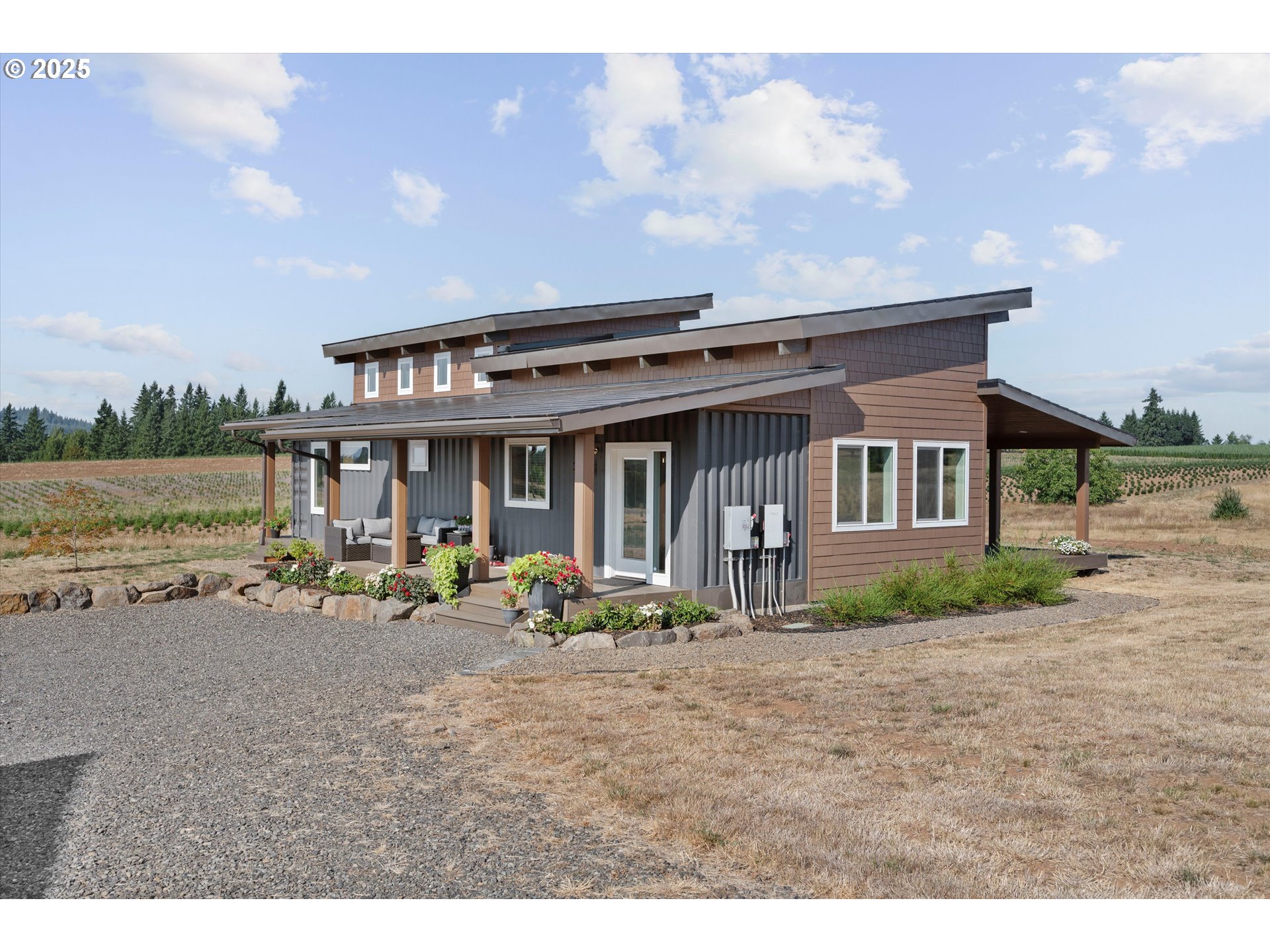 16710 South Gerber Road Oregon City, OR 97045 - Photo 4 of 41 Gallery Image 4