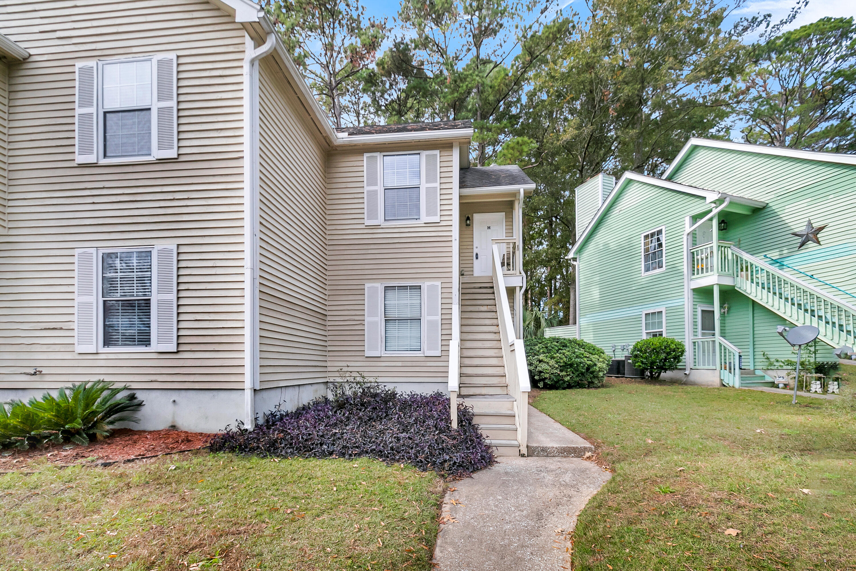 6231 Rolling Fork Road, Unit H (1208) North Charleston, SC 29406 - Photo 2 of 33 01. 6231 Rolling Fork Rd H Woodhill Plac