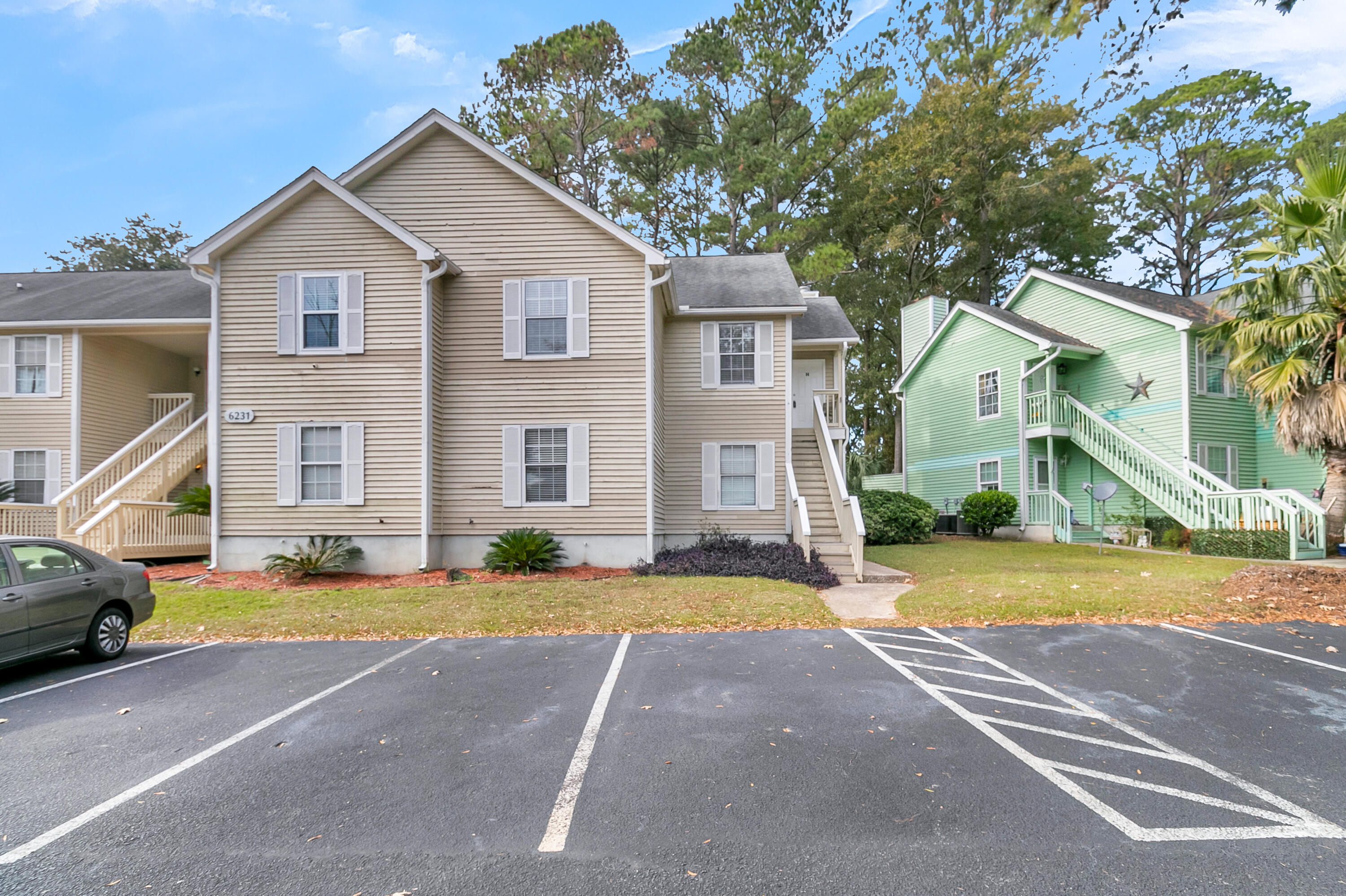 6231 Rolling Fork Road, Unit H (1208) North Charleston, SC 29406 - Photo 27 of 33 26. 32. 6231 Rolling Fork Rd H Woodhill