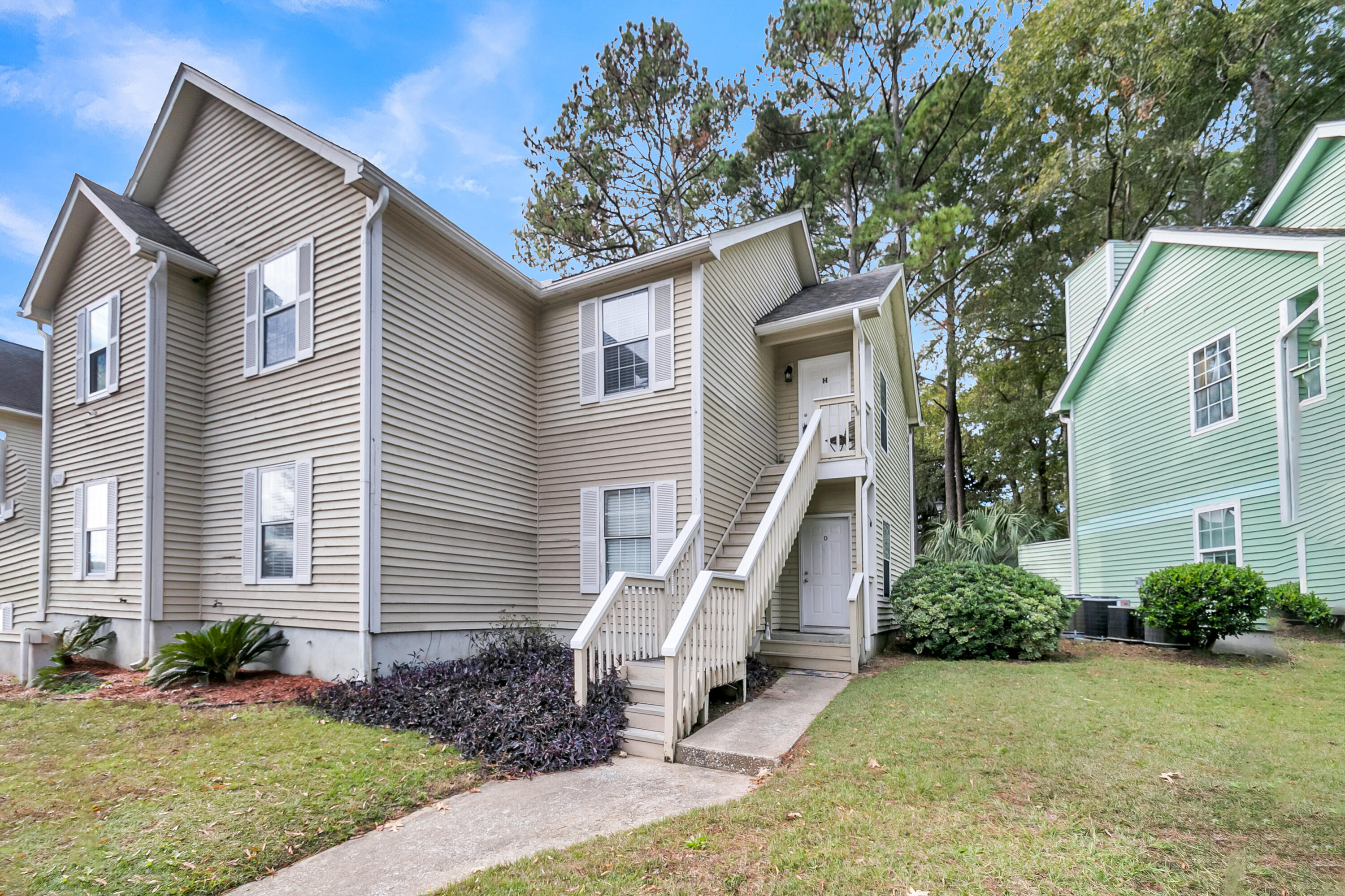6231 Rolling Fork Road, Unit H (1208) North Charleston, SC 29406 - Photo 3 of 33 02. 6231 Rolling Fork Rd H Woodhill Plac