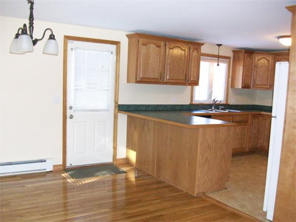 41 Ellen Road Taunton, MA 02780 - Photo 11 of 16 Gallery Image 11