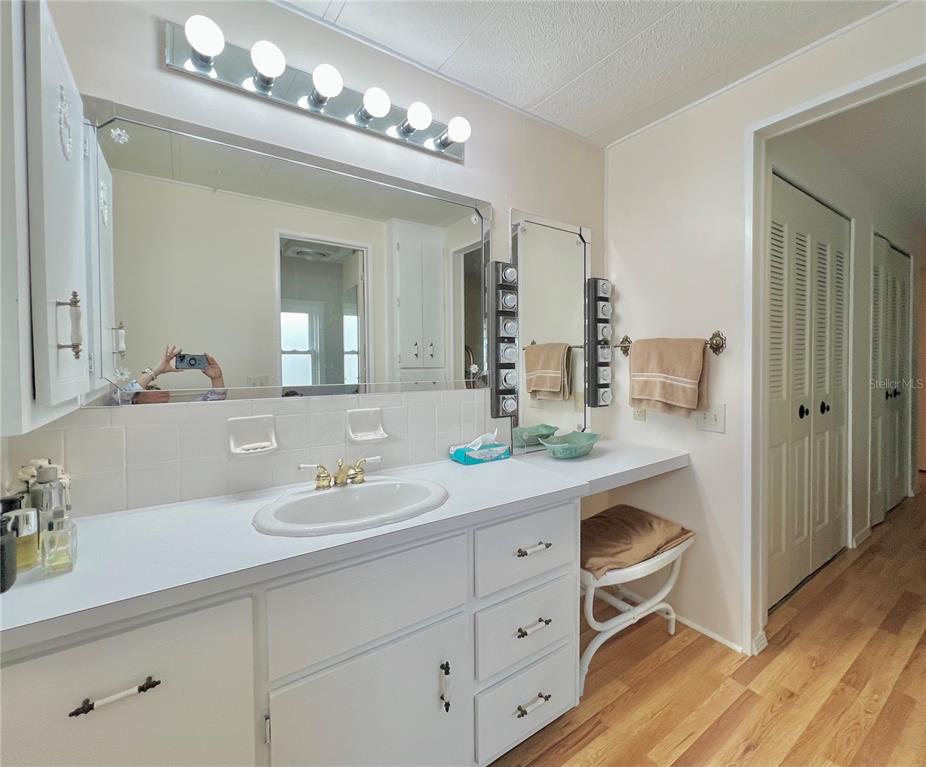 1100 South Belcher Road, Unit 645 Largo, FL 33771 - Photo 28 of 63 Primary bathroom