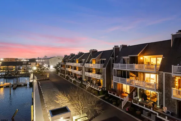 $795,000 | 1304 Harbour Cove, Unit 1304, Somers Point, NJ 08244