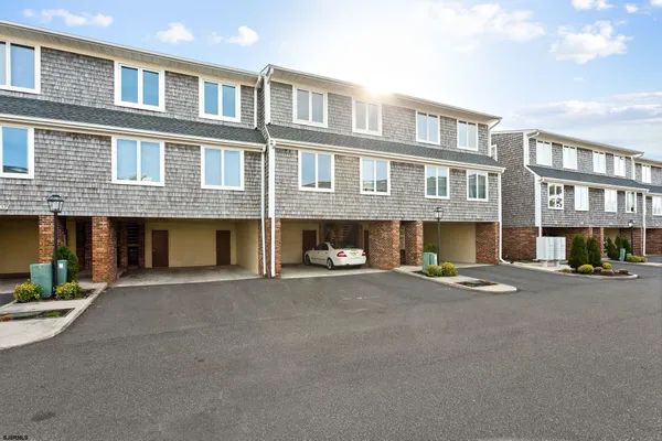 $795,000 | 1304 Harbour Cove, Unit 1304, Somers Point, NJ 08244
