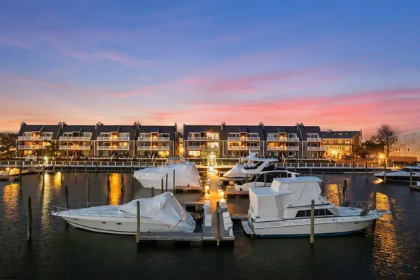 $795,000 | 1304 Harbour Cove, Unit 1304, Somers Point, NJ 08244
