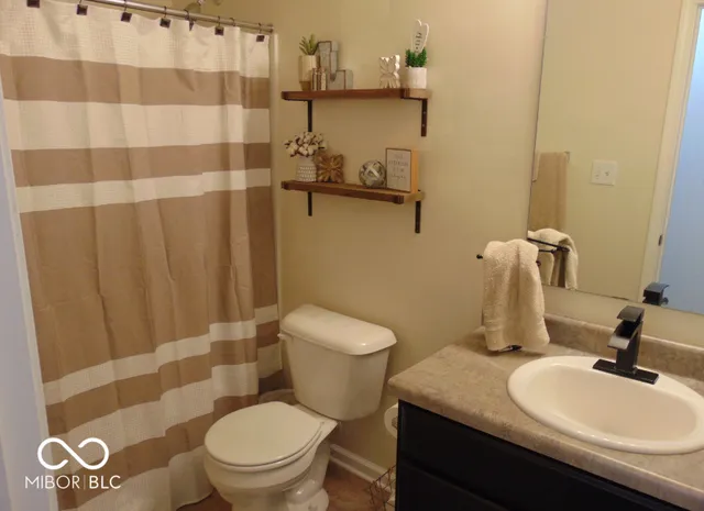 $1,950 | 10034 James Run Drive, Indianapolis, IN 46239