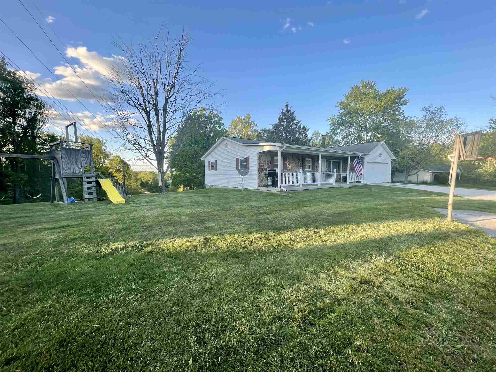 1057 Kentucky Hollow Road Bedford, IN 47421 - Photo 3 of 32 Gallery Image 3