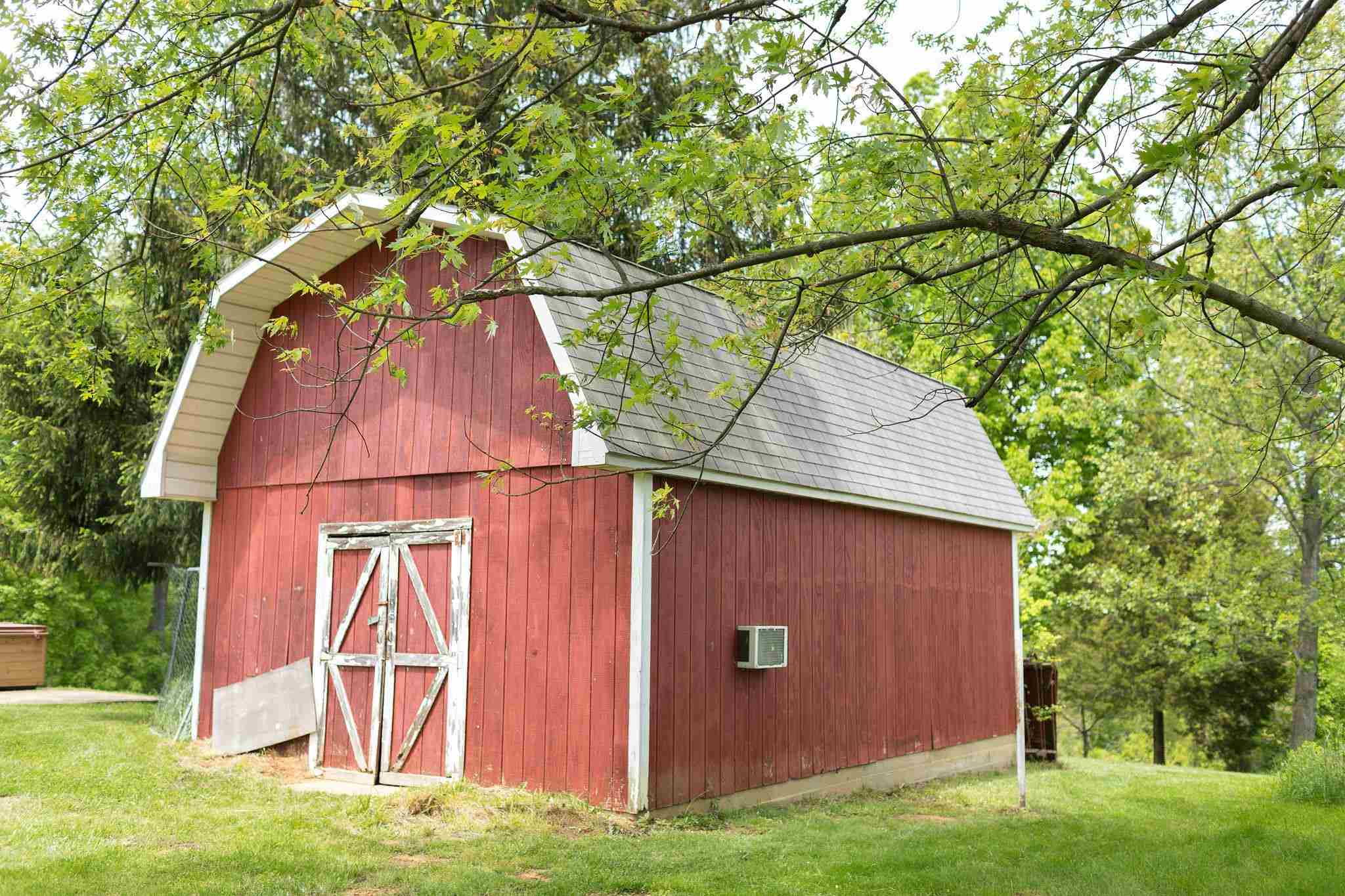 1057 Kentucky Hollow Road Bedford, IN 47421 - Photo 28 of 32 Gallery Image 28