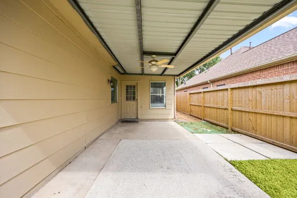 $2,100 | 10215 Hedge Way Drive, Houston, TX 77065