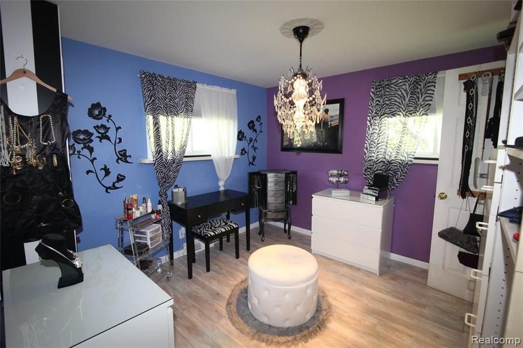 3913 Donley Avenue Rochester Hills, MI 48309 - Photo 20 of 30