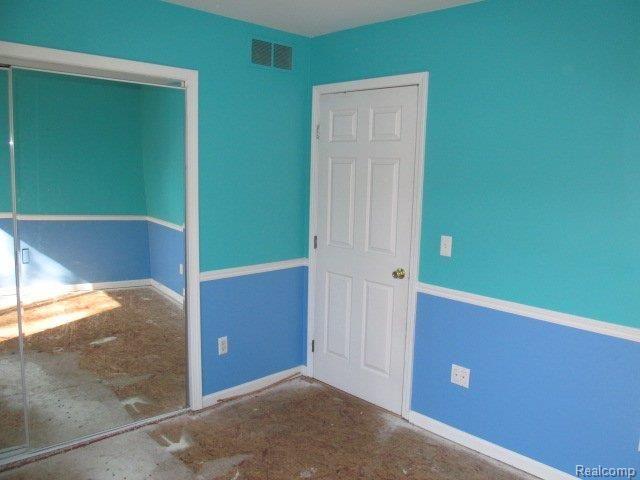 4096 Elmhurst Road Waterford, MI 48328 - Photo 16 of 25 264-018792 - Bedroom 2 (1).JPG