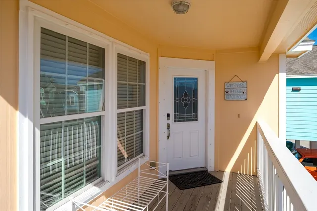 $314,000 | 1549 South Commercial Street, Unit 9, Aransas Pass, TX 78336