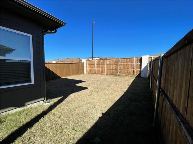 $1,450 | 2919-2923 Peony Drive, Sherman, TX 75092