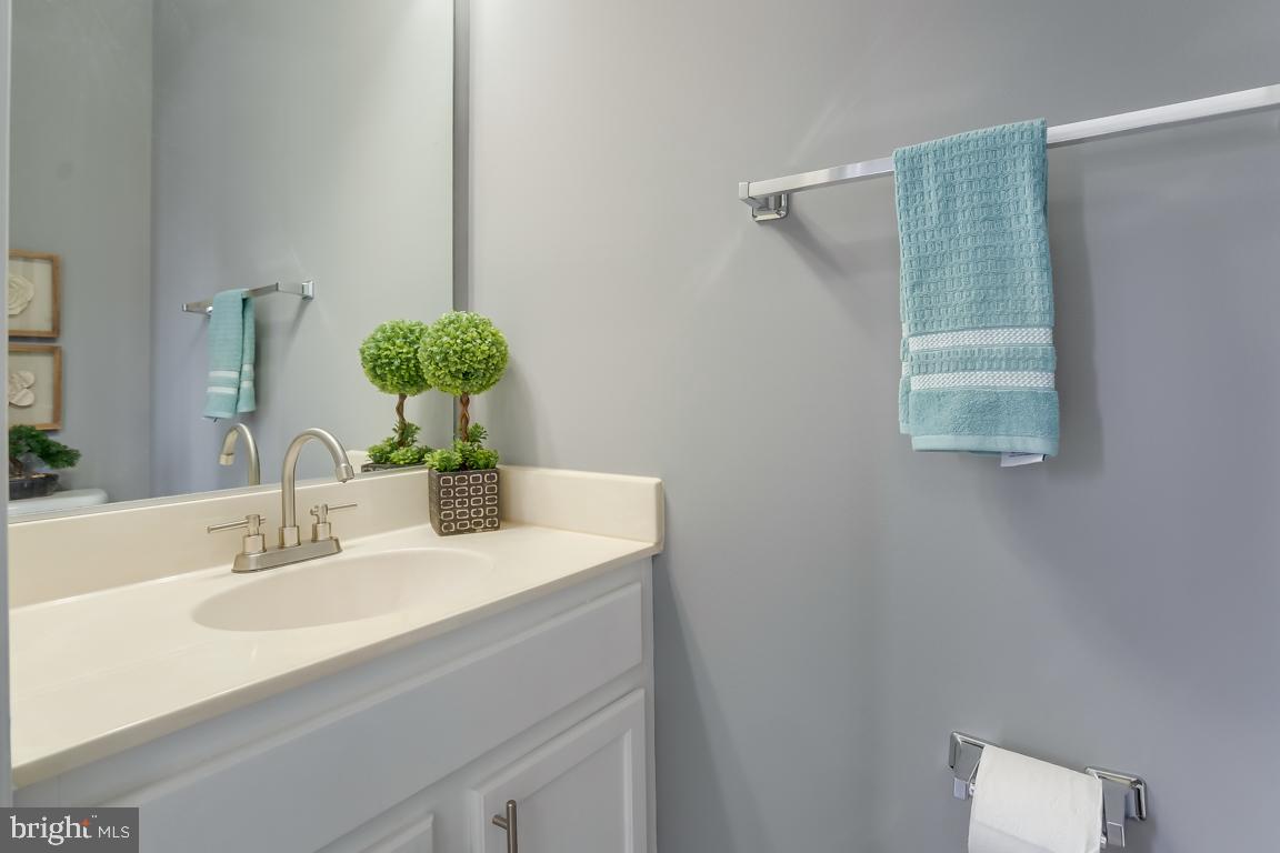 8316 Green Grass Road Laurel, MD 20724 - Photo 12 of 34 Main level powder room