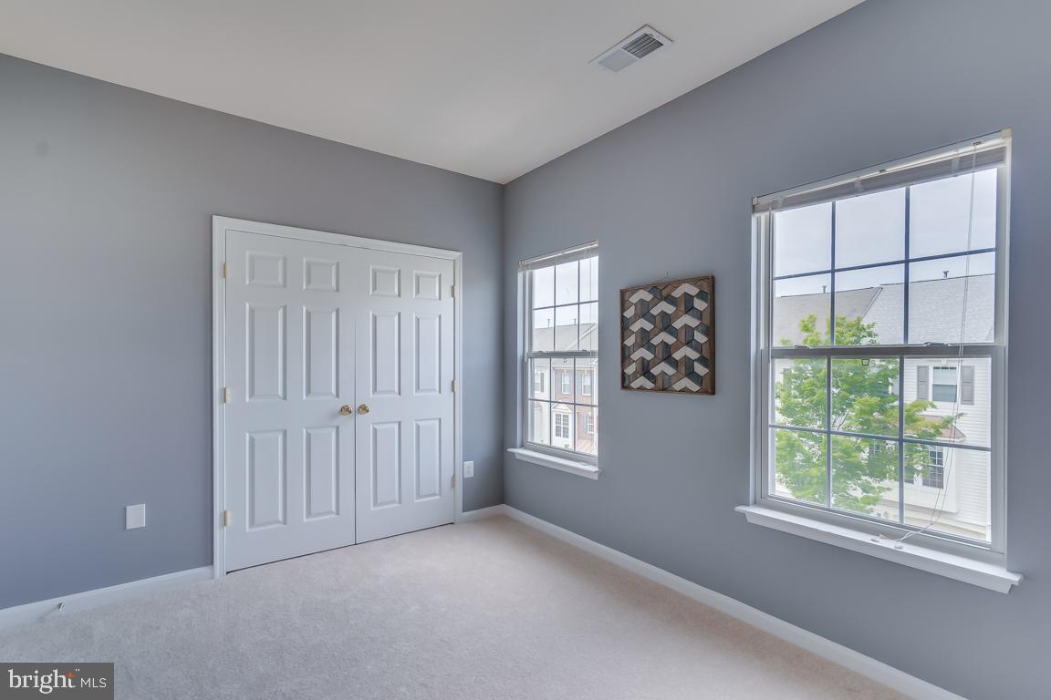 8316 Green Grass Road Laurel, MD 20724 - Photo 16 of 34 Gallery Image 16