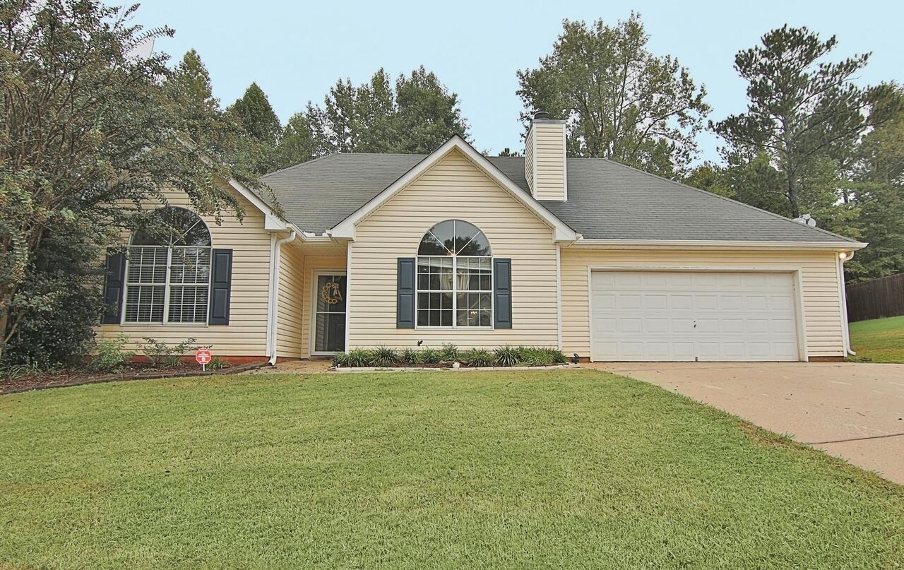 169 Calico Loop Grantville, GA 30220 - Photo 1 of 1 Gallery Image 1