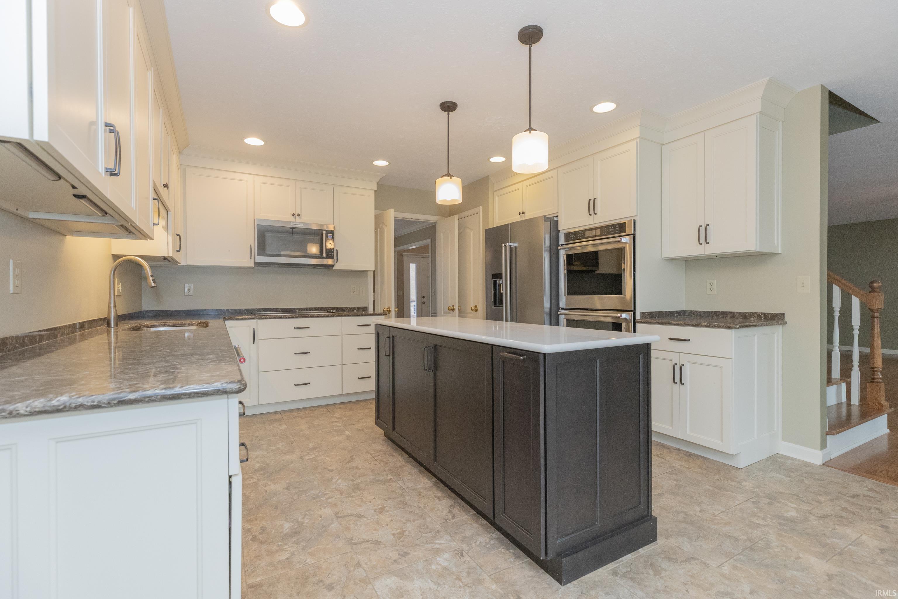 7255 Timber View Drive Newburgh, IN 47630 - Photo 11 of 36