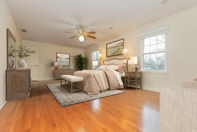 $488,700 | 7255 Timber View Drive, Newburgh, IN 47630