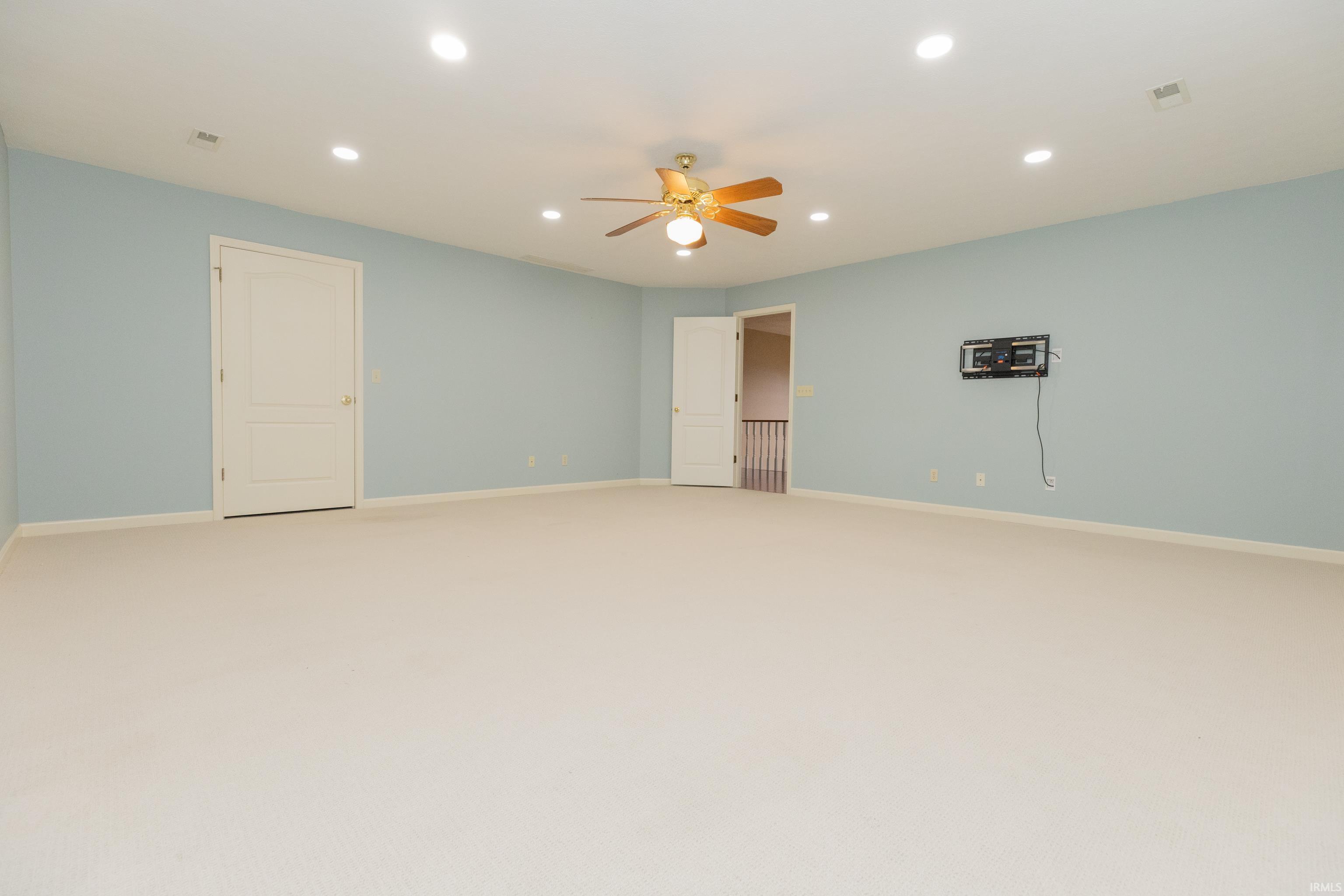 7255 Timber View Drive Newburgh, IN 47630 - Photo 22 of 36